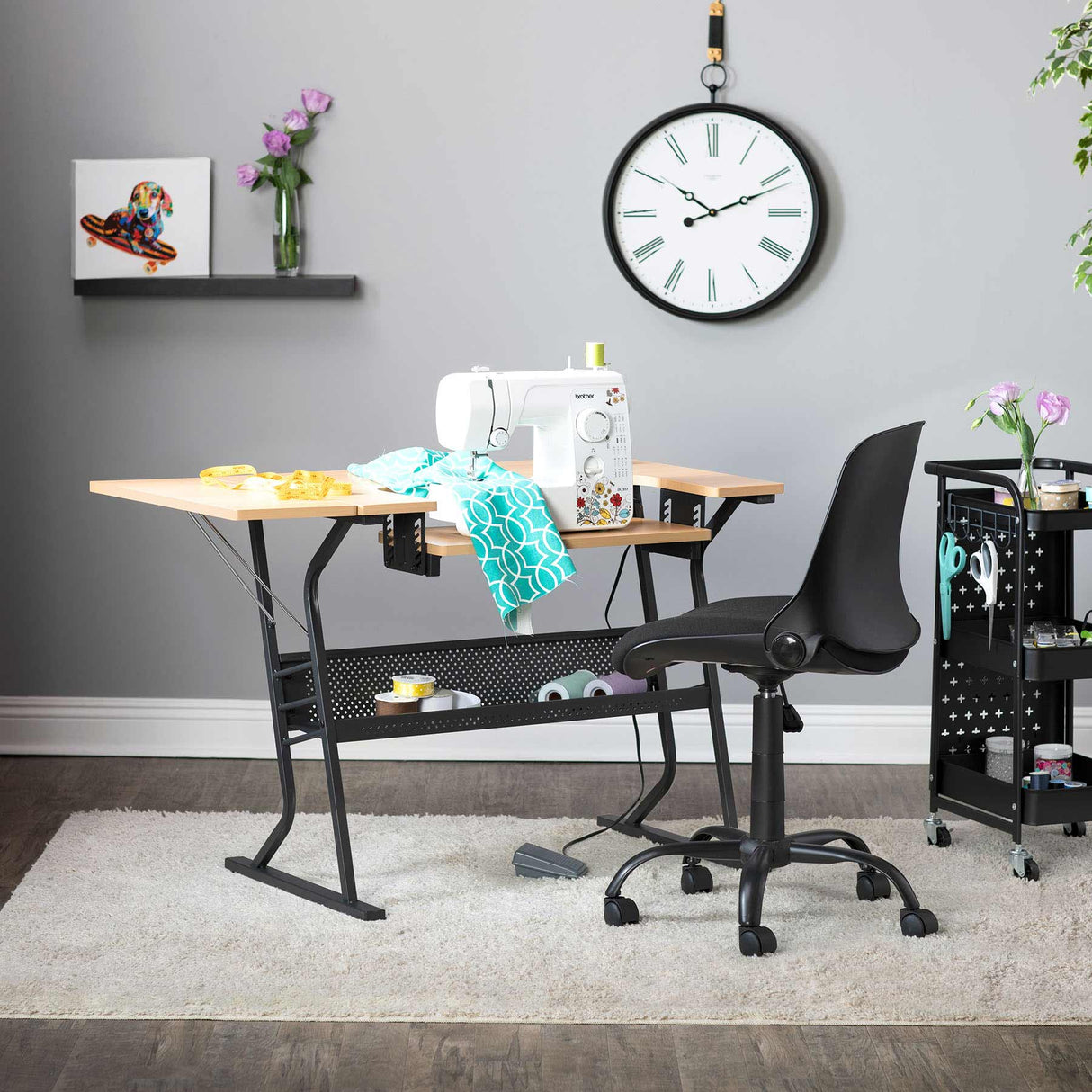 Studio Design Eclipse Sewing Table Black / Maple