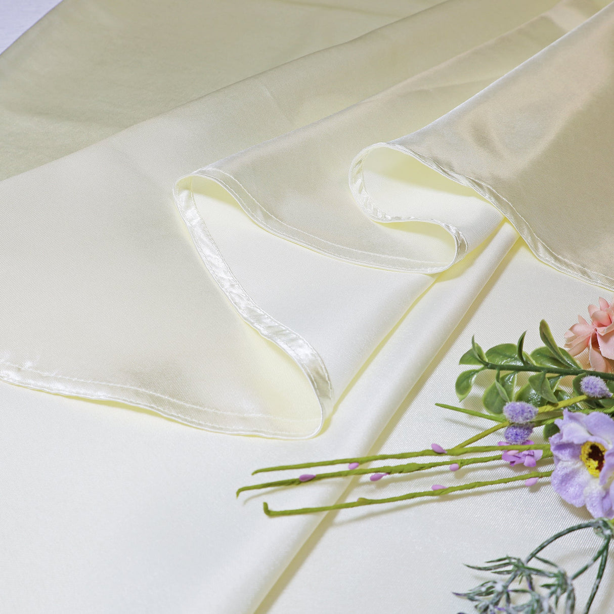 Round Heavy Duty Satin Tablecloth 132 Inch Ivory