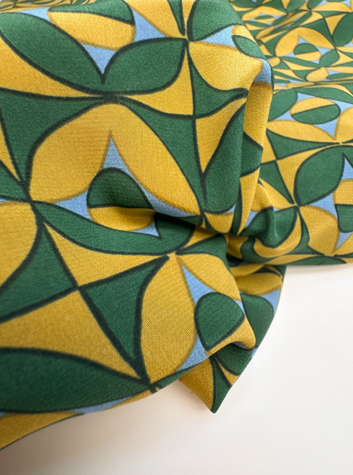 Silk Crepe Multicolour Printed Fabric