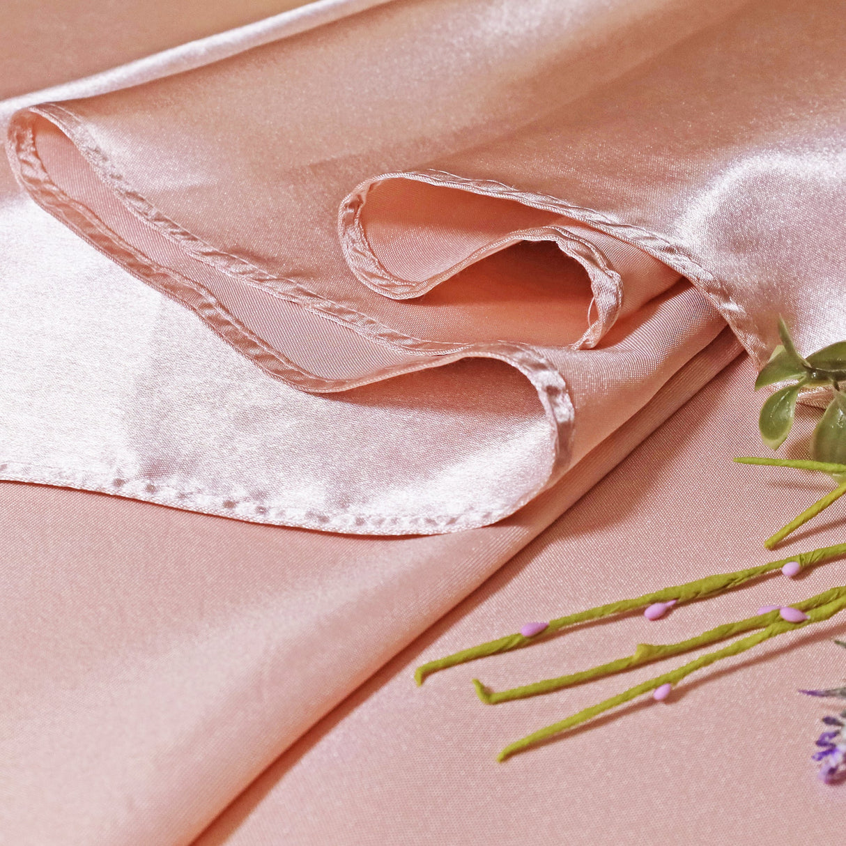 Round Satin Tablecloth 120" Rose Pink