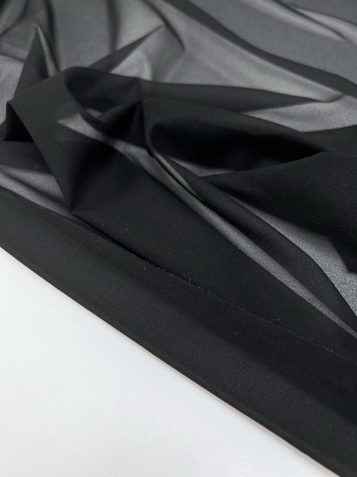 Black Polyester Interlining With Elastane