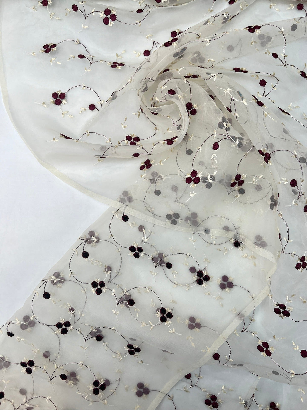 Embroidered Organza Polyamide Viscose Red Beige Black