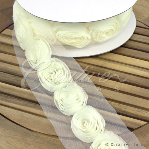 2 3/4" Blooming Flowery Lace-8 Yds (Ivory)