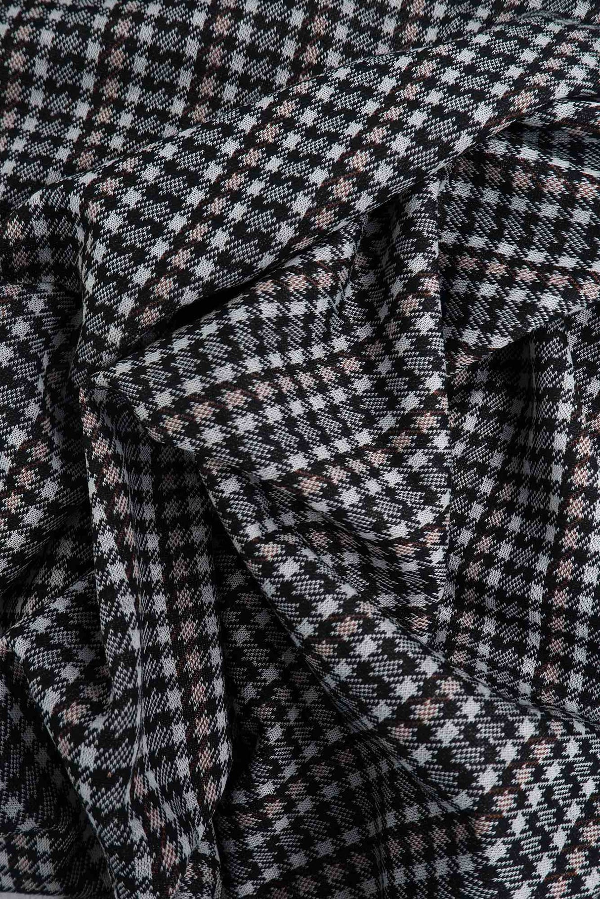 Soft Double Knit Jacquard Plaid Fabric Stretch Polyester Rayon Spandex 58/60 Inches Wide