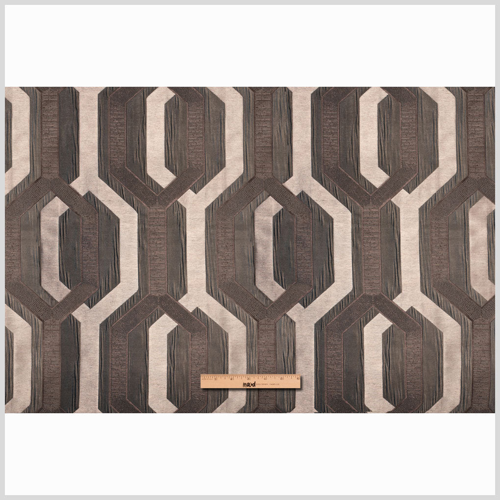 Brown Geometric Poly