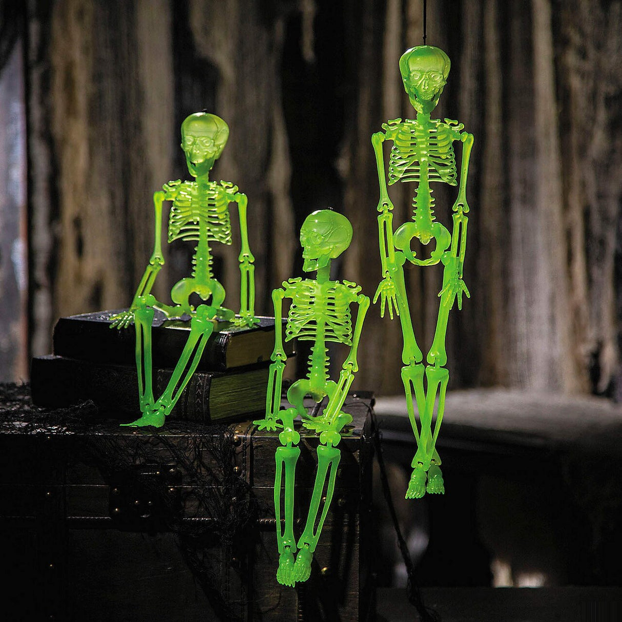 16" Hanging Posable Glow in the Dark Skeletons Halloween Decoration 3 Pc
