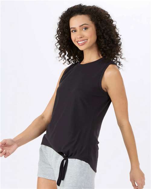 মহিলাদের নট ফ্রন্ট টি-শার্ট