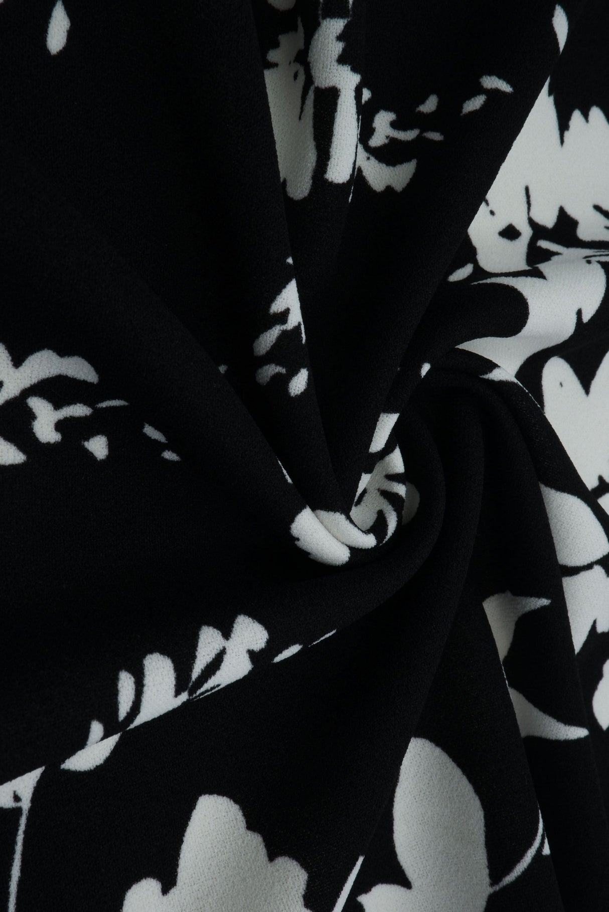 Floral Techno Crepe Knit Fabric Black White