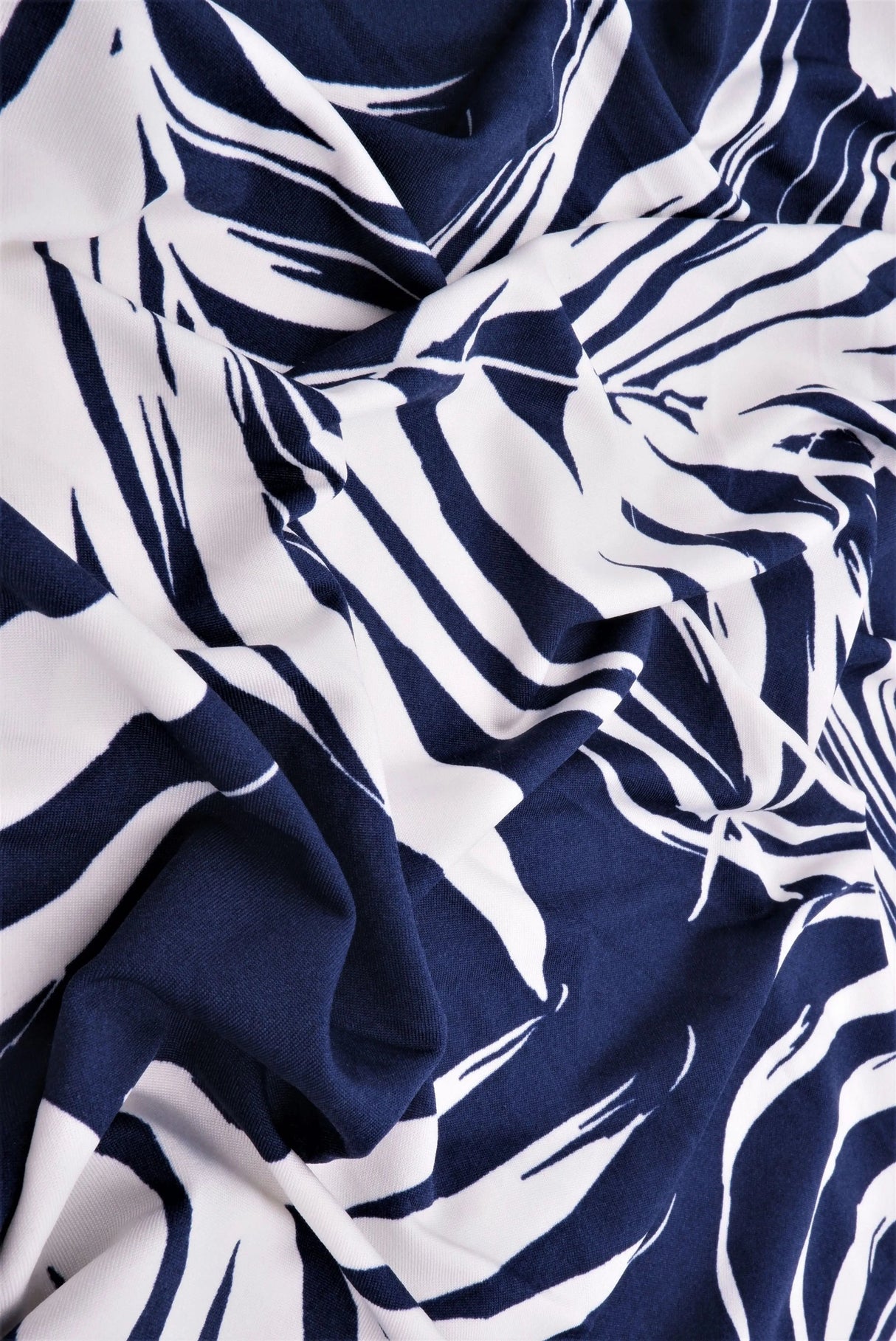 1 Yard Polyester Spandex DTY Brushed Knit Fabric Tropical Print Soft Stretch 58/60" Width