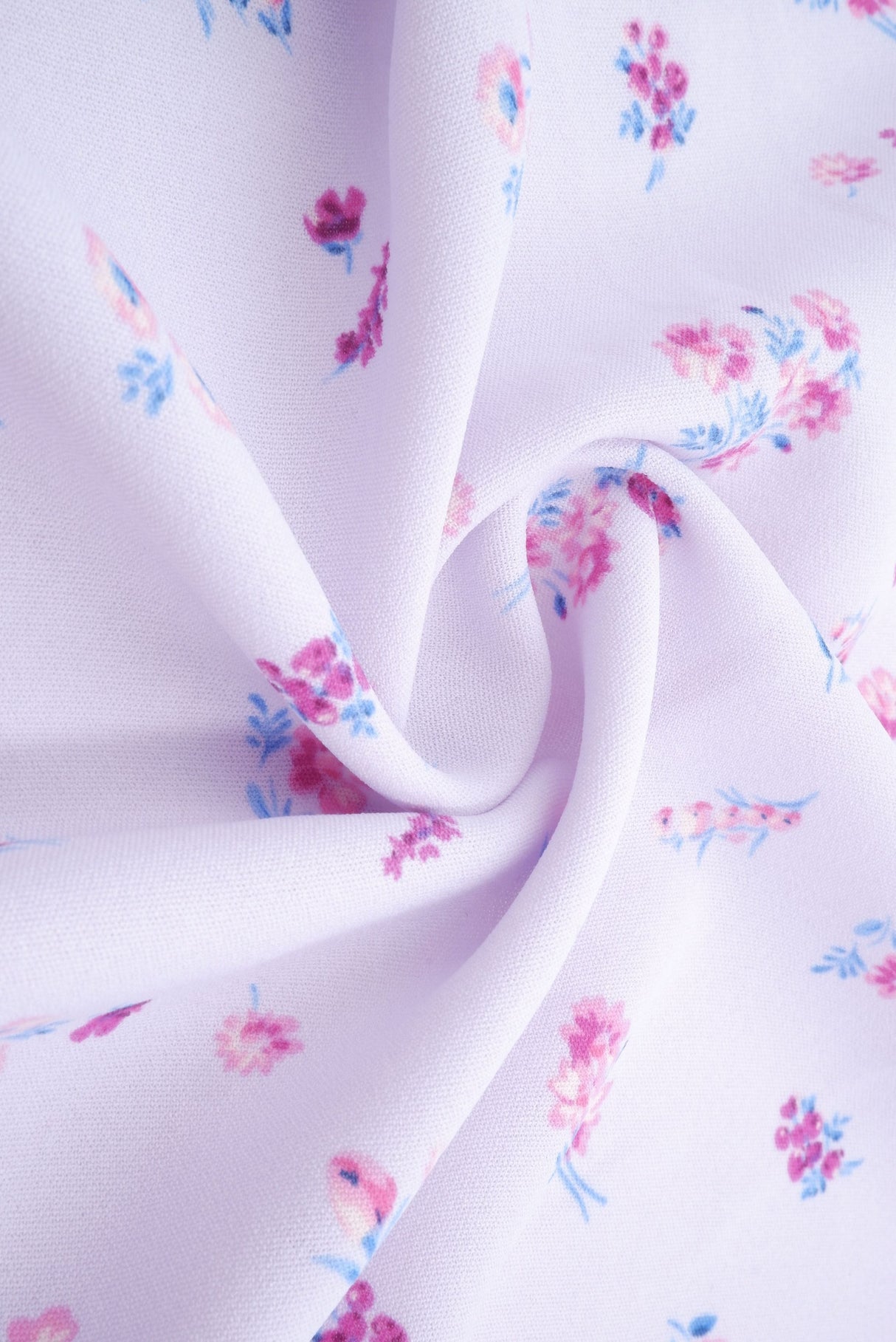 Airflow Ditsy Floral Woven Fabric Lavender