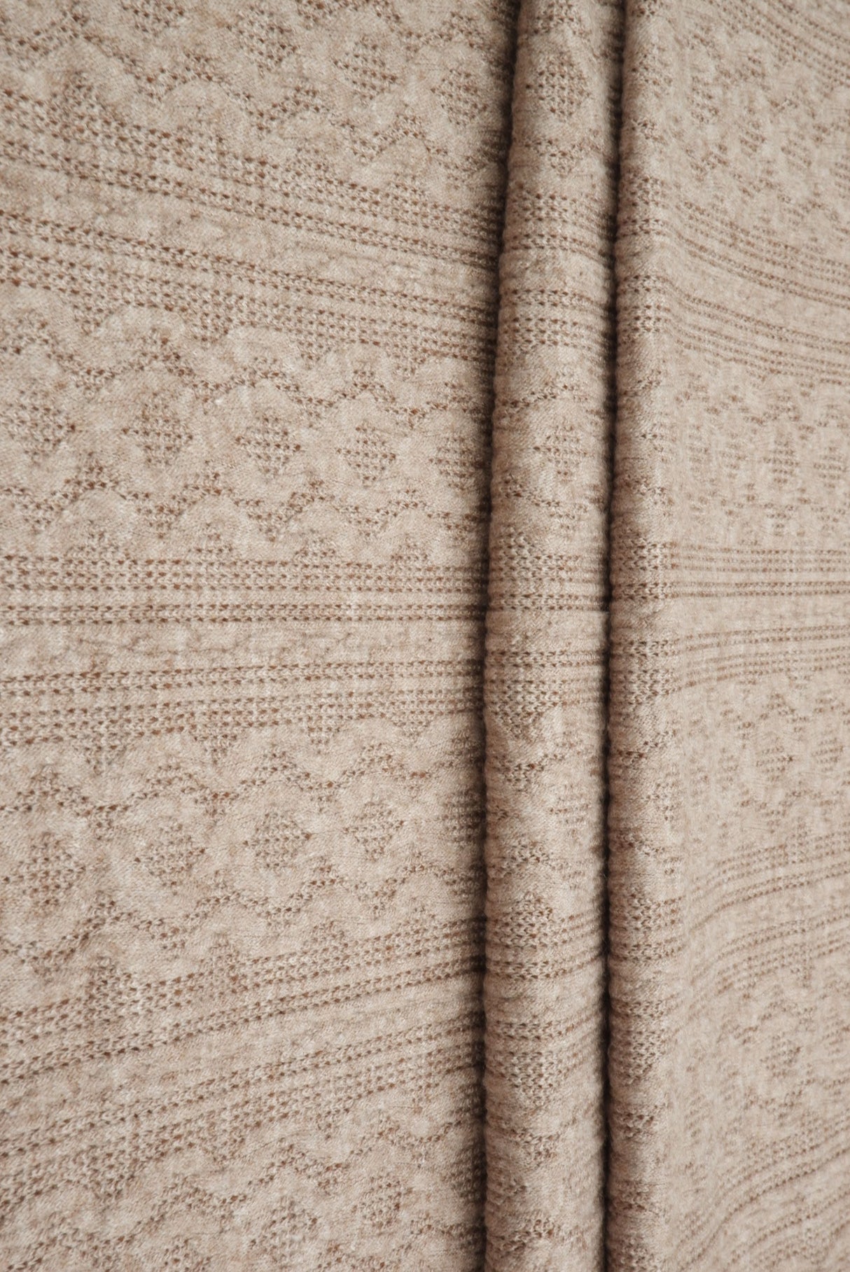 Jacquard Knit Two-Tone Braid