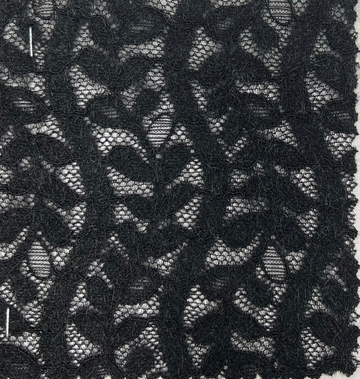 Leaf Pattern Lace Knit Fabric