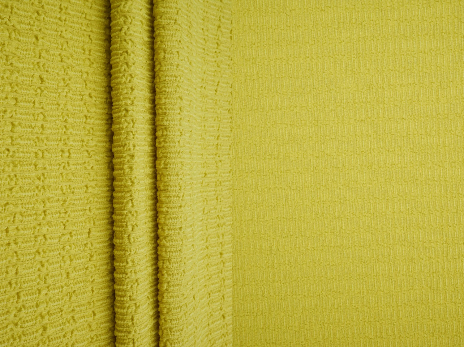 Bubble Jersey Crepe Fabric 95% Polyester 5% Spandex, Heavyweight Stretch 59" Wide