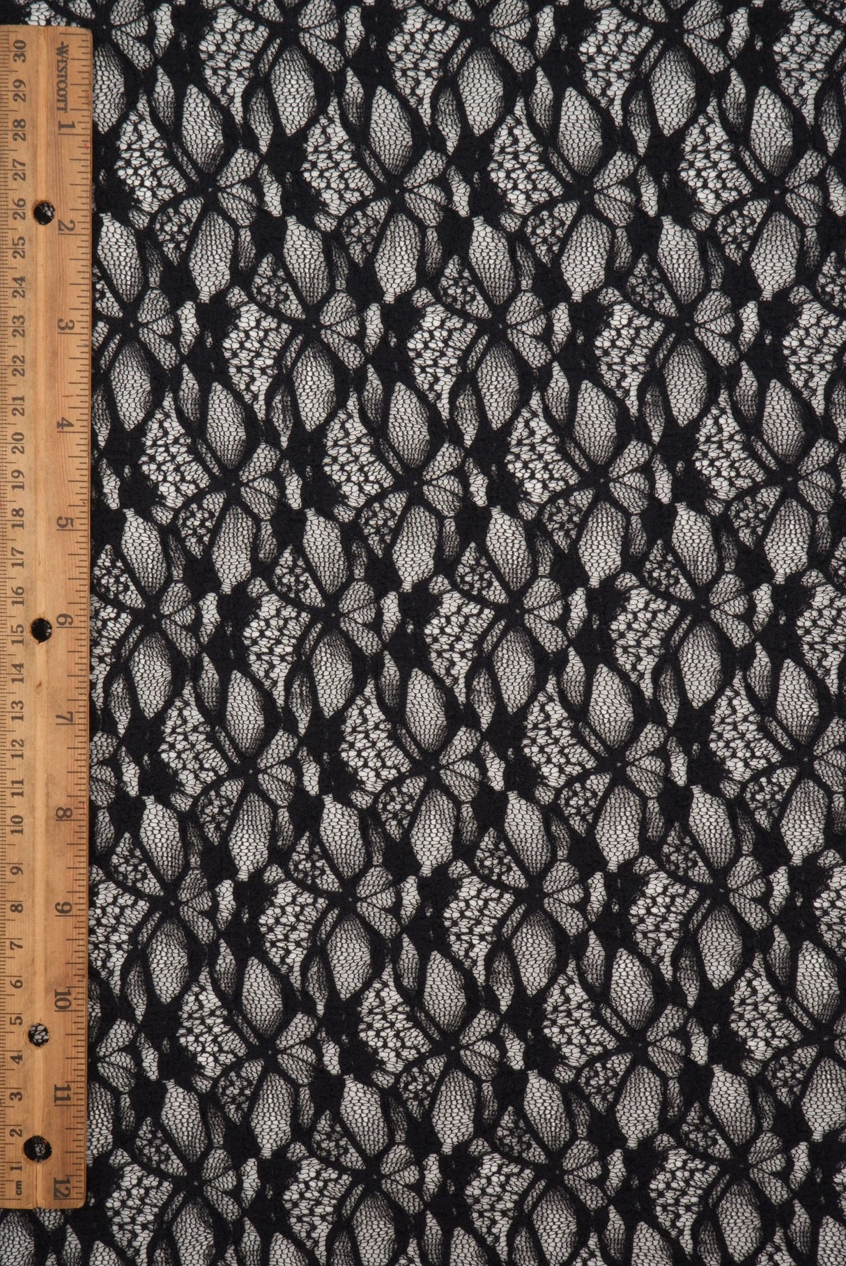 Bubble Ditsy Flower Lace Fabric