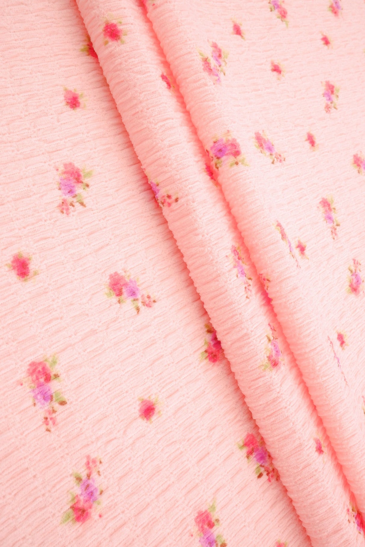 Ditsy Crinkle Crepe Print Crepe Fabric