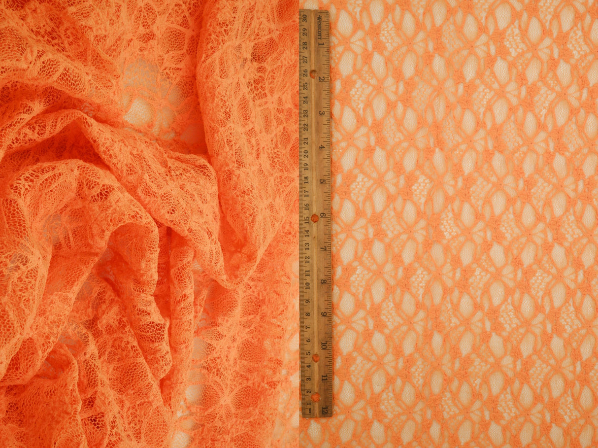 Bubble Ditsy Flower Lace Fabric