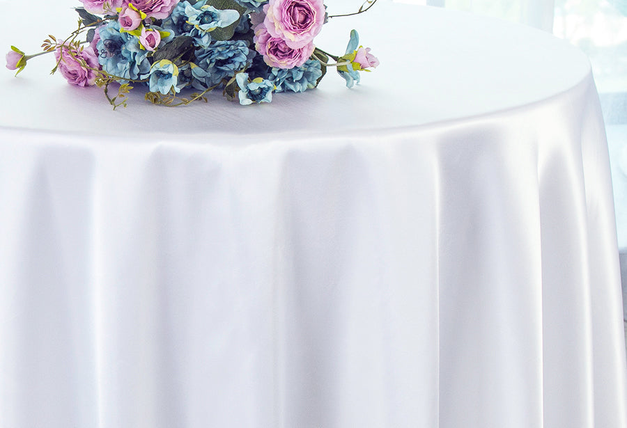 Luxury Satin Square Overlay – Smooth Wedding Décor