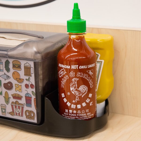Huy Fong 17 oz. Sriracha Hot Chili Sauce - 12/Case