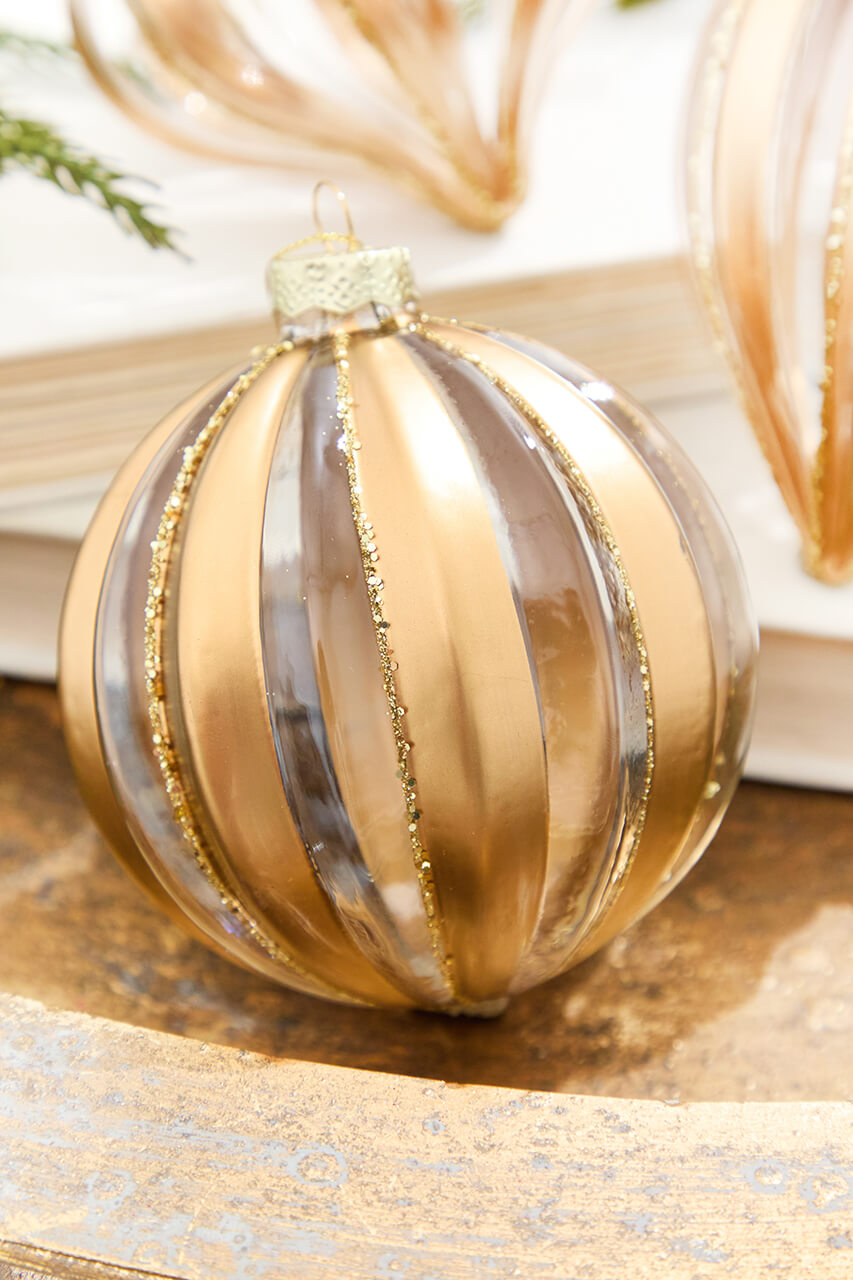 3.5" - 4.5" Gold & White Striped Glass Ornament
