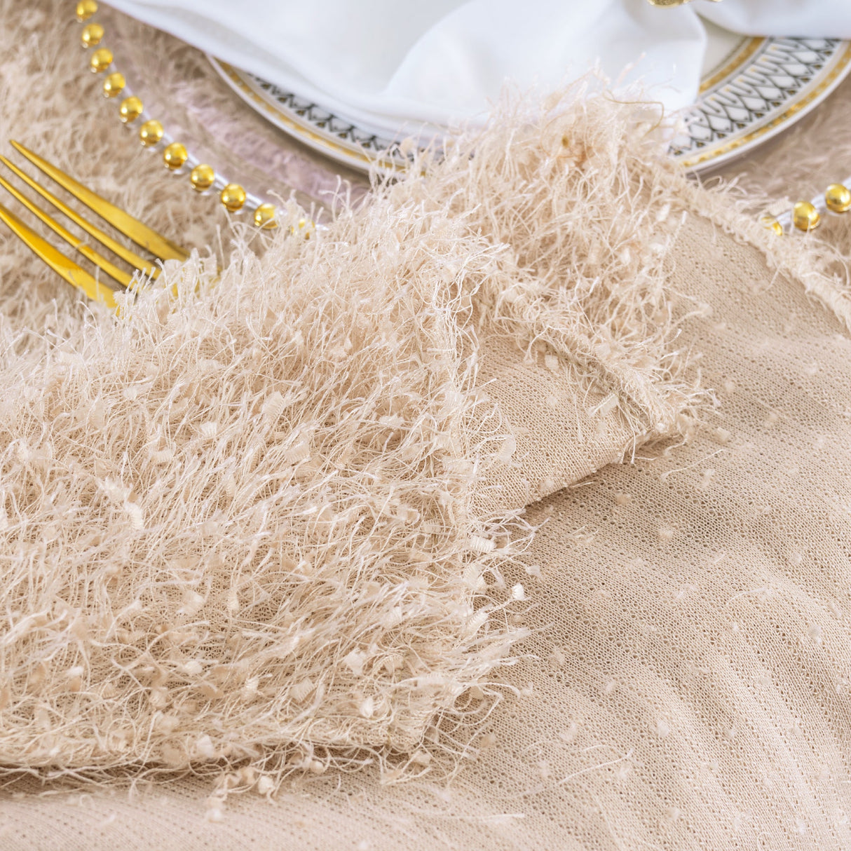 Round Polyester Tablecloth 132 Shaggy Plush Fringe Champagne