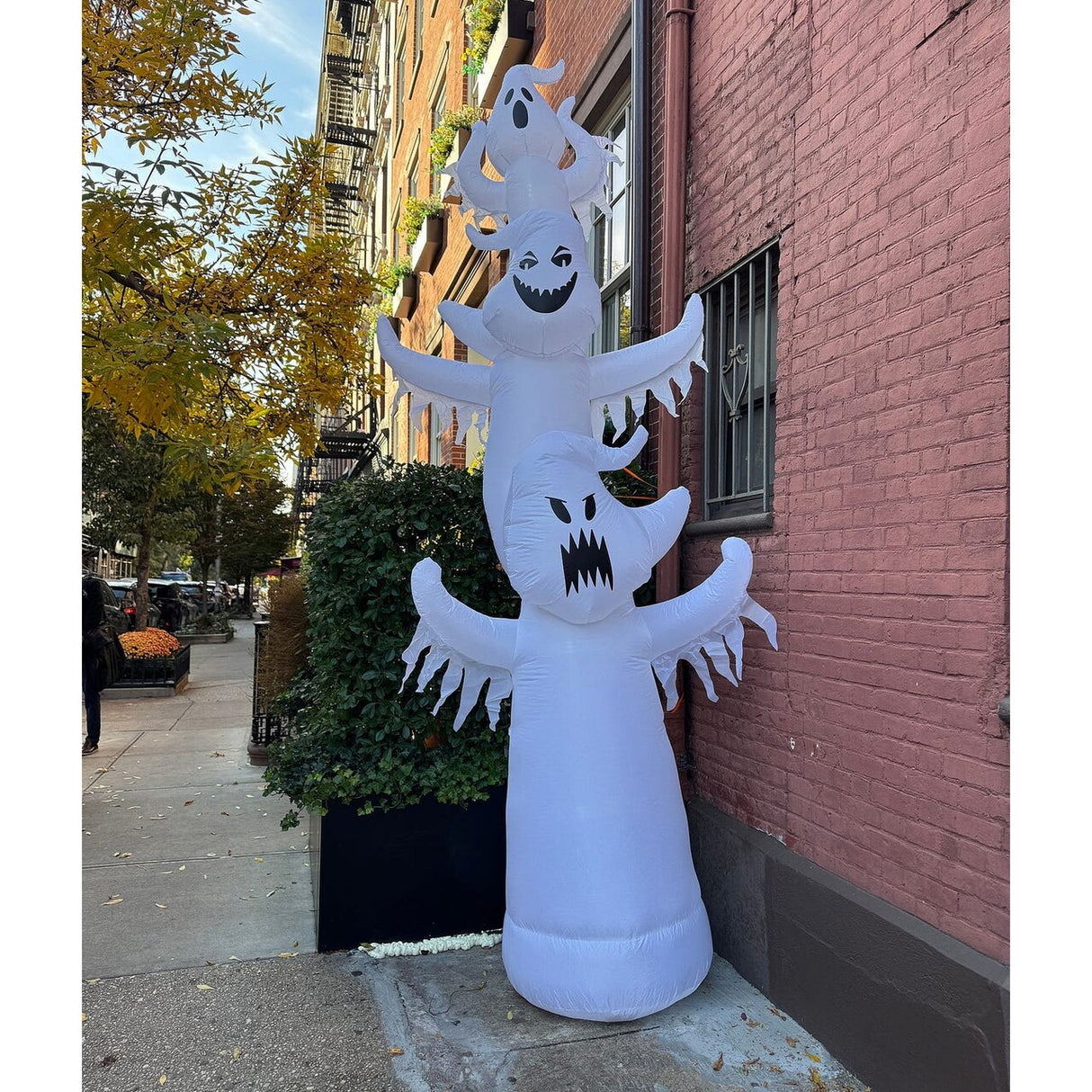 12 Feet Terrorific Trio Ghosts Inflatable Halloween Lawn Decoration