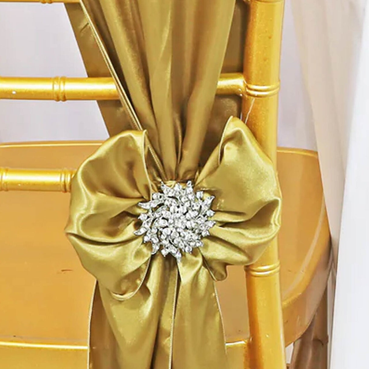 ১০ পিস অ্যান্টিক গোল্ড সাটিন চেয়ার স্যাশ ৮"x১০৮" গ্ল্যামারাস পার্টি অ্যাকসেন্ট