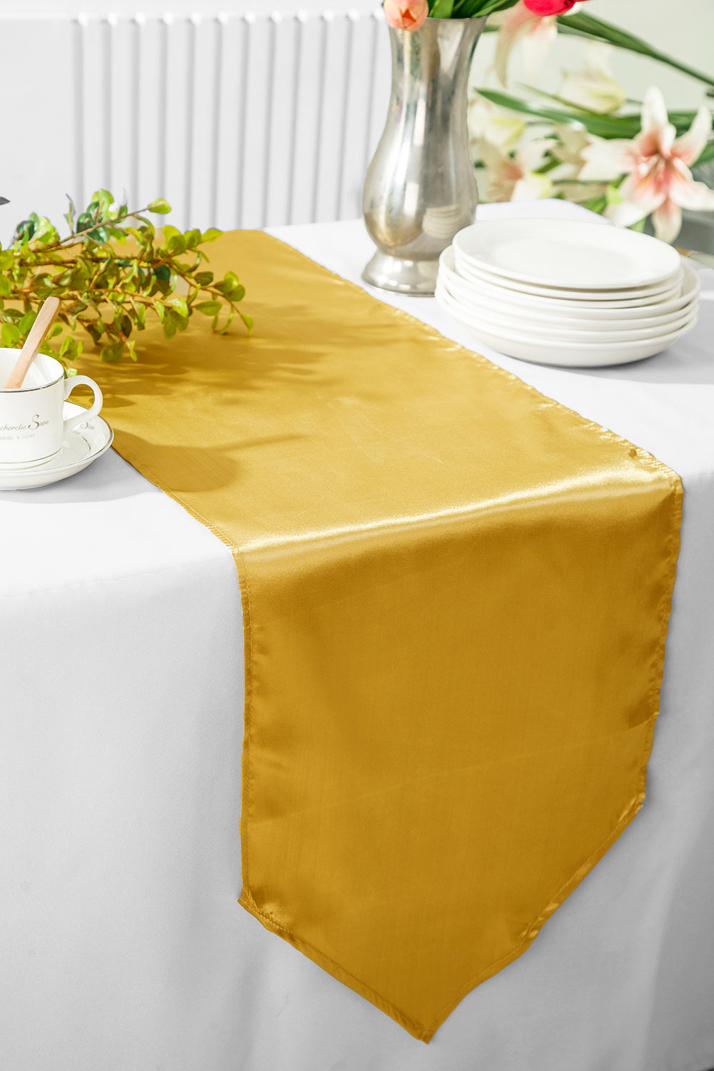 Elegant Satin Rectangular Tablecloth – Seamless Design