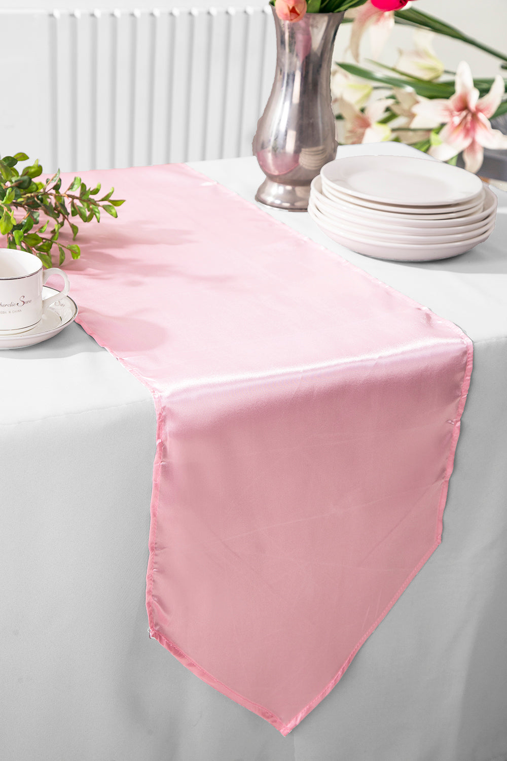 Elegant Satin Rectangular Tablecloth – Seamless Design