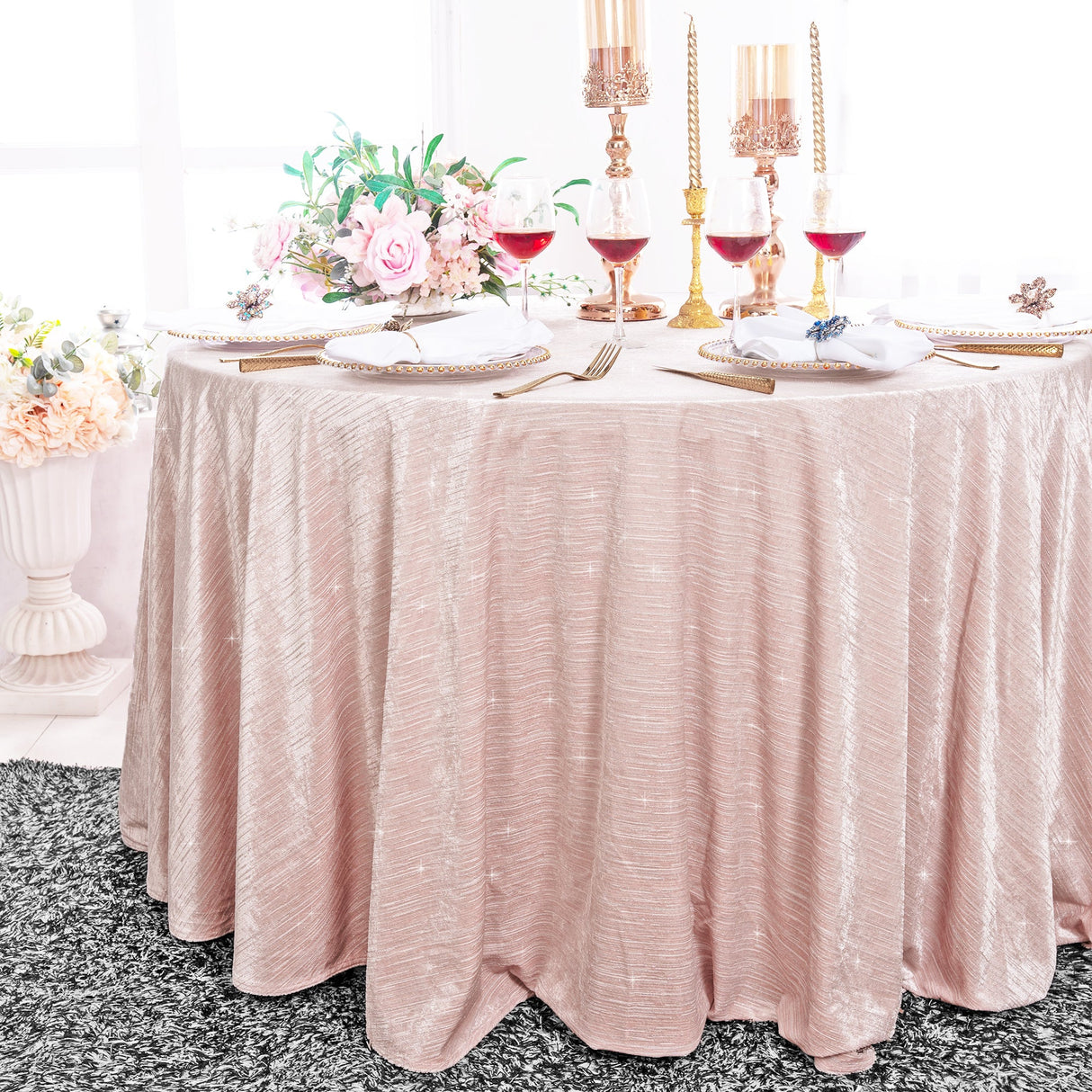 Round Velvet Tablecloth 120" Blush Pink/Rose Gold