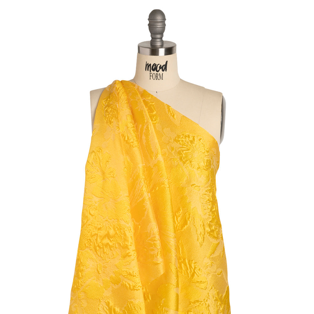 Luminous Sunshine Floral Lightweight Luxury Brocade