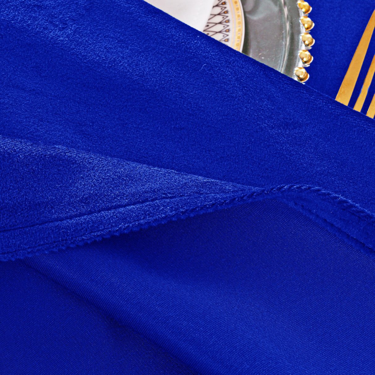 Round Seamless Holland Velvet Tablecloth 120" Royal Blue