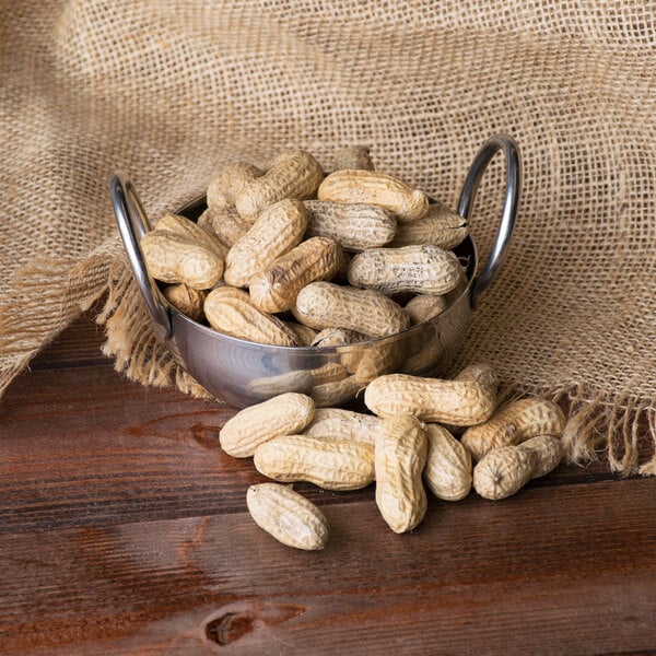 Hampton Farms Roasted Unsalted In-Shell Peanuts 25 lb.