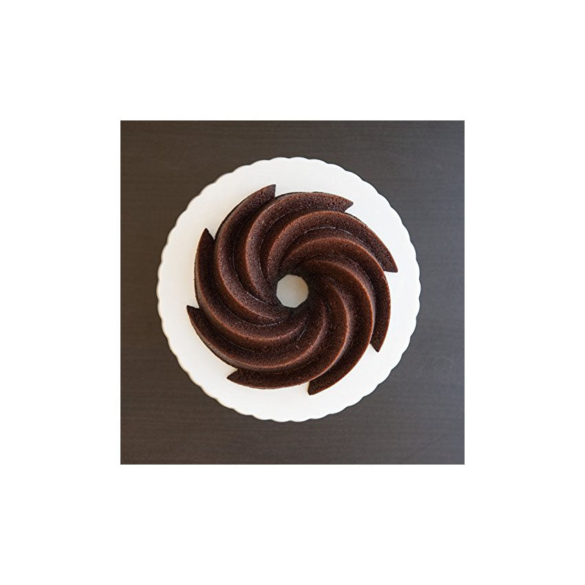 Nordic Ware 90077 Premier Gold Heritage Bundt Pan 6 Cup