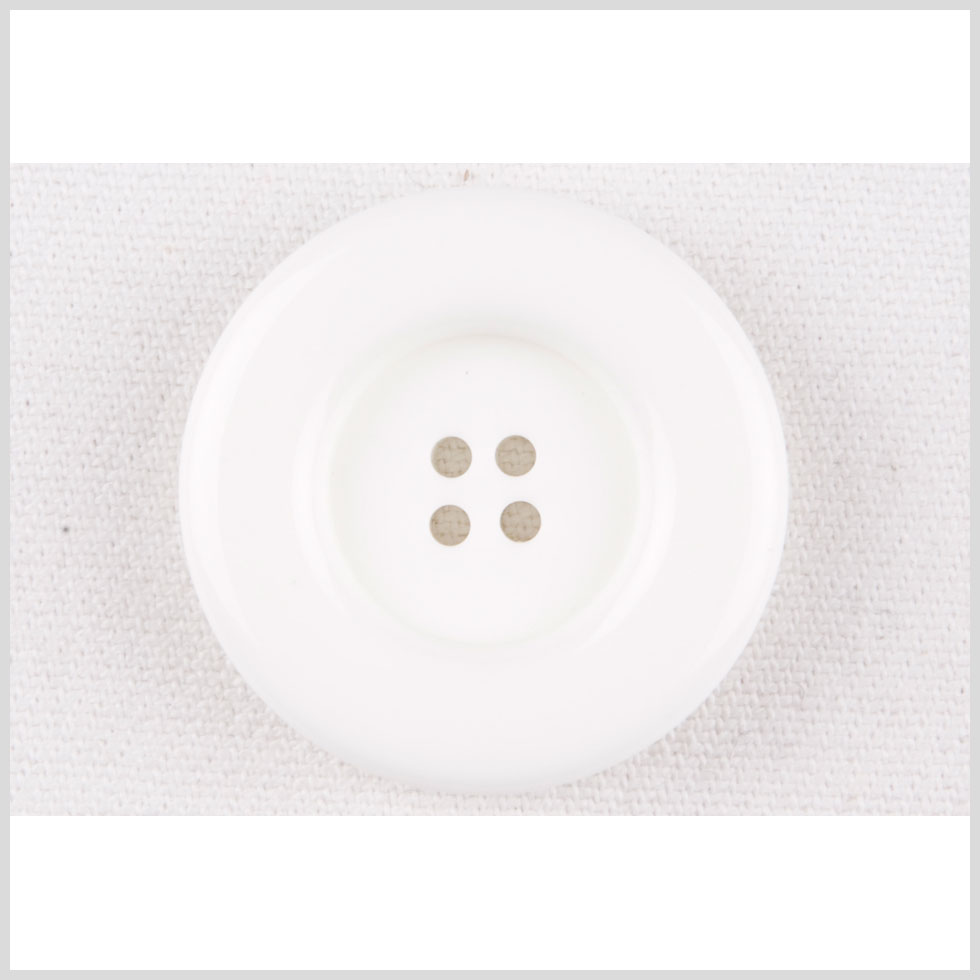 White Plastic Button - 48L/30.5mm