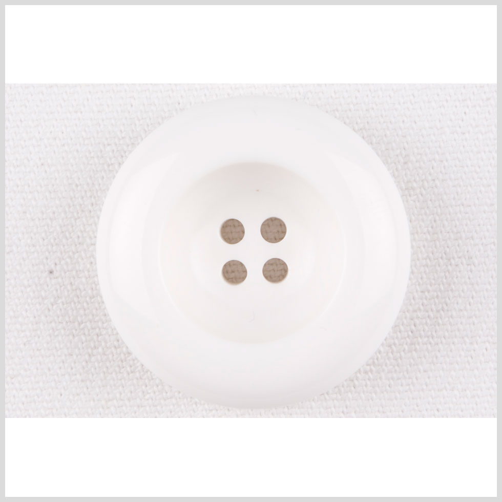 White Plastic Button - 44L/28mm