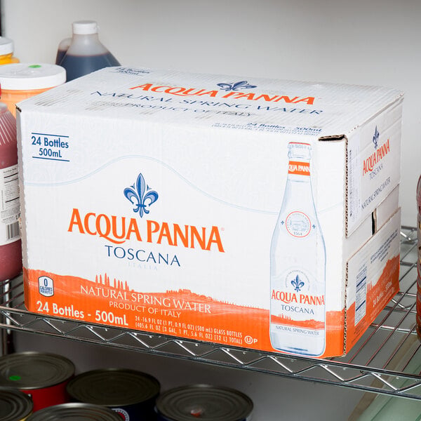 Acqua Panna 500 mL Natural Spring Water in Glass Bottle - 24/Case