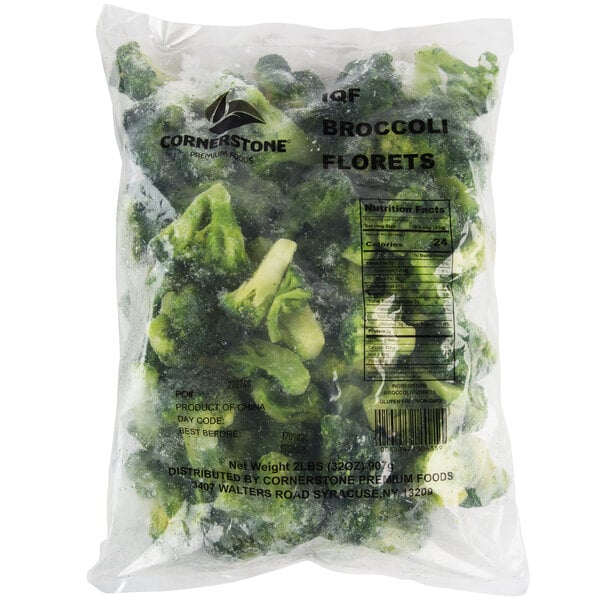 IQF Broccoli Florets 2 lb. Bag - 12/Case