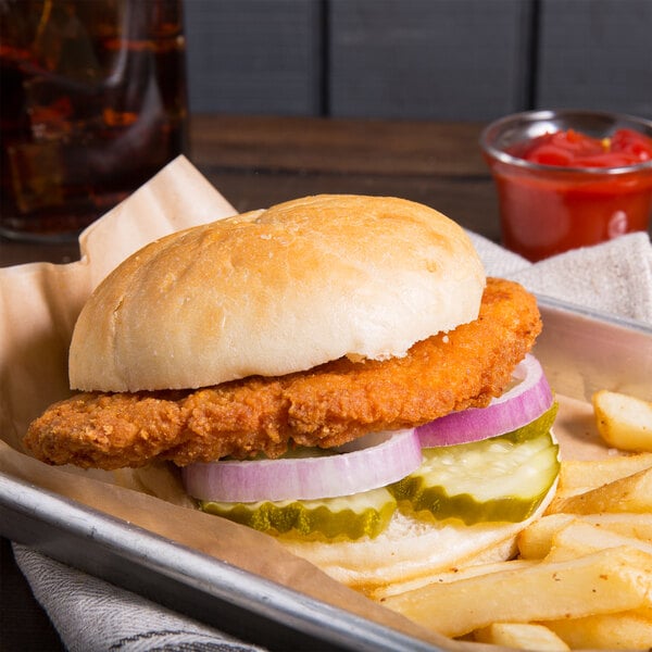 Tyson Red Label 3.5 oz. Fully Cooked Golden Crispy Chicken Breast Filets 5 lb. - 2/Case