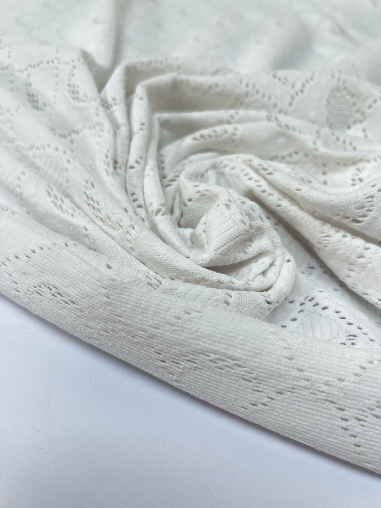 Polyamide Elastane Knitted Fabric White Geometric
