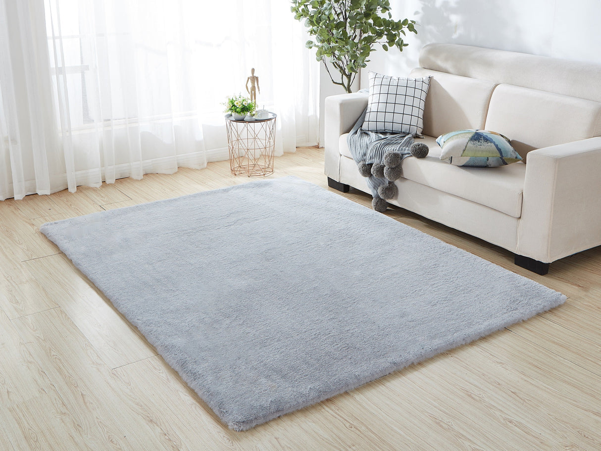 Machine-Made Faux Fur Rug Faux Fur Fabric - Plush Faux Chinchilla Texture, Indoor Use Only (1 Piece)