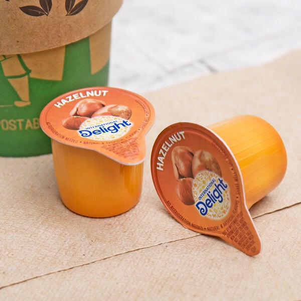 International Delight Hazelnut Single Serve Non-Dairy Creamer - 288/Case