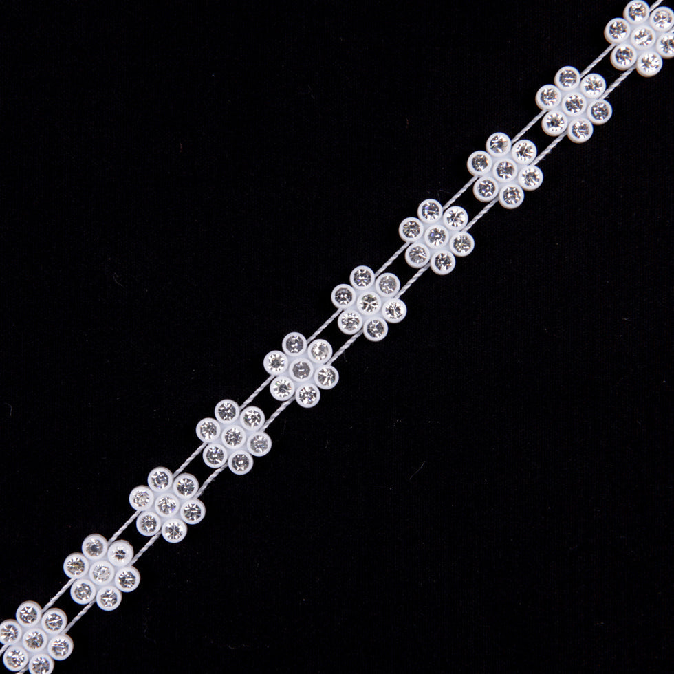 1/2" White/Crystal Plastic & Glass