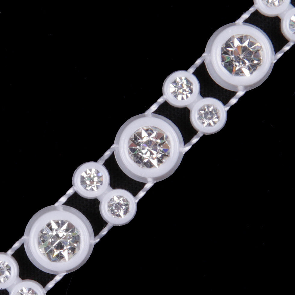 White/Crystal Plastic & Glass