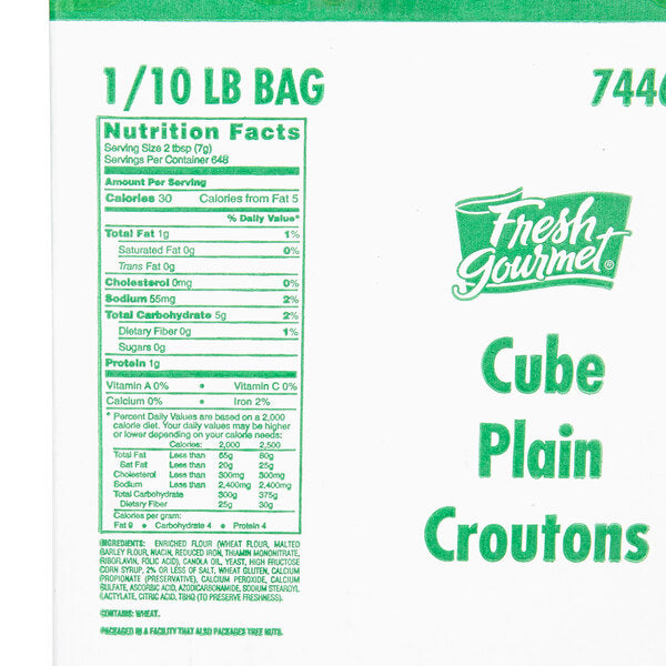 Fresh Gourmet 10 lb. Plain Cube Croutons