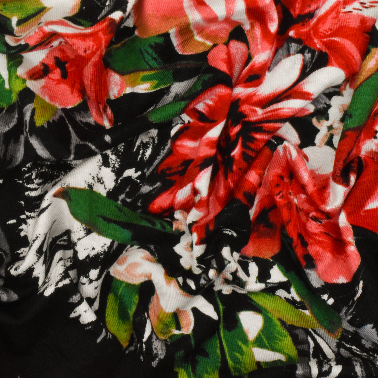 ১ গজ পিওর রেড ব্ল্যাক মাল্টি ফ্লোরাল প্রিন্টেড স্ট্রেচ রেয়ন জার্সি নিট ফ্যাব্রিক ৬০ ইঞ্চি চওড়া