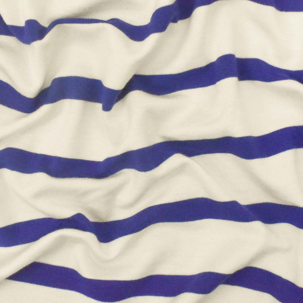 ১ গজ অ্যাকোয়ারিয়াম নীল আইভরি স্ট্রাইপ স্প্যানডেক্স রেয়ন মডেল জার্সি নিট ফ্যাব্রিক পোশাক এবং ব্লাউজের জন্য ৫৯ ইঞ্চি প্রস্থ