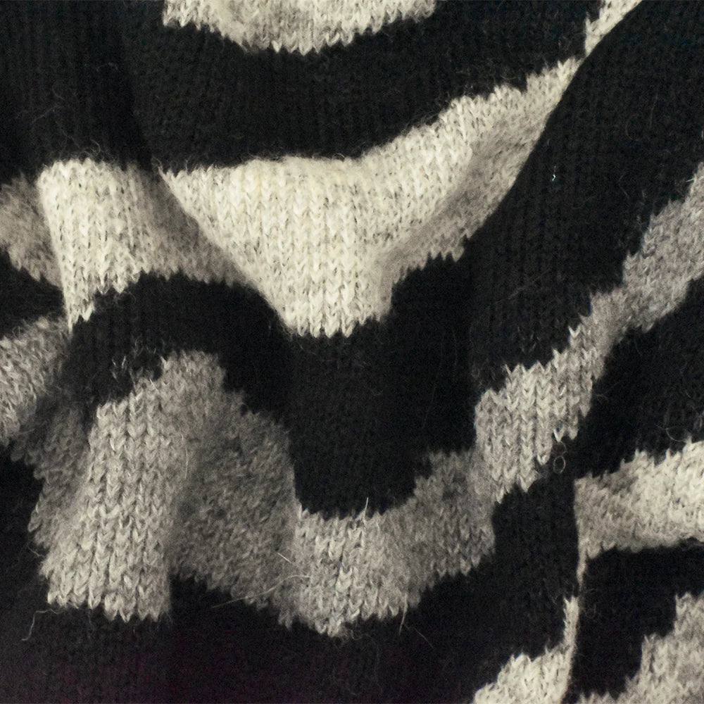 1 Yard Gray Multi Zebra Boucle Knit Fabric Coats Outerwear 62 Inches Width