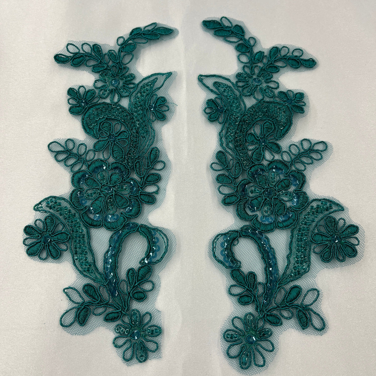 Beaded Corded Floral Lace Applique Pair