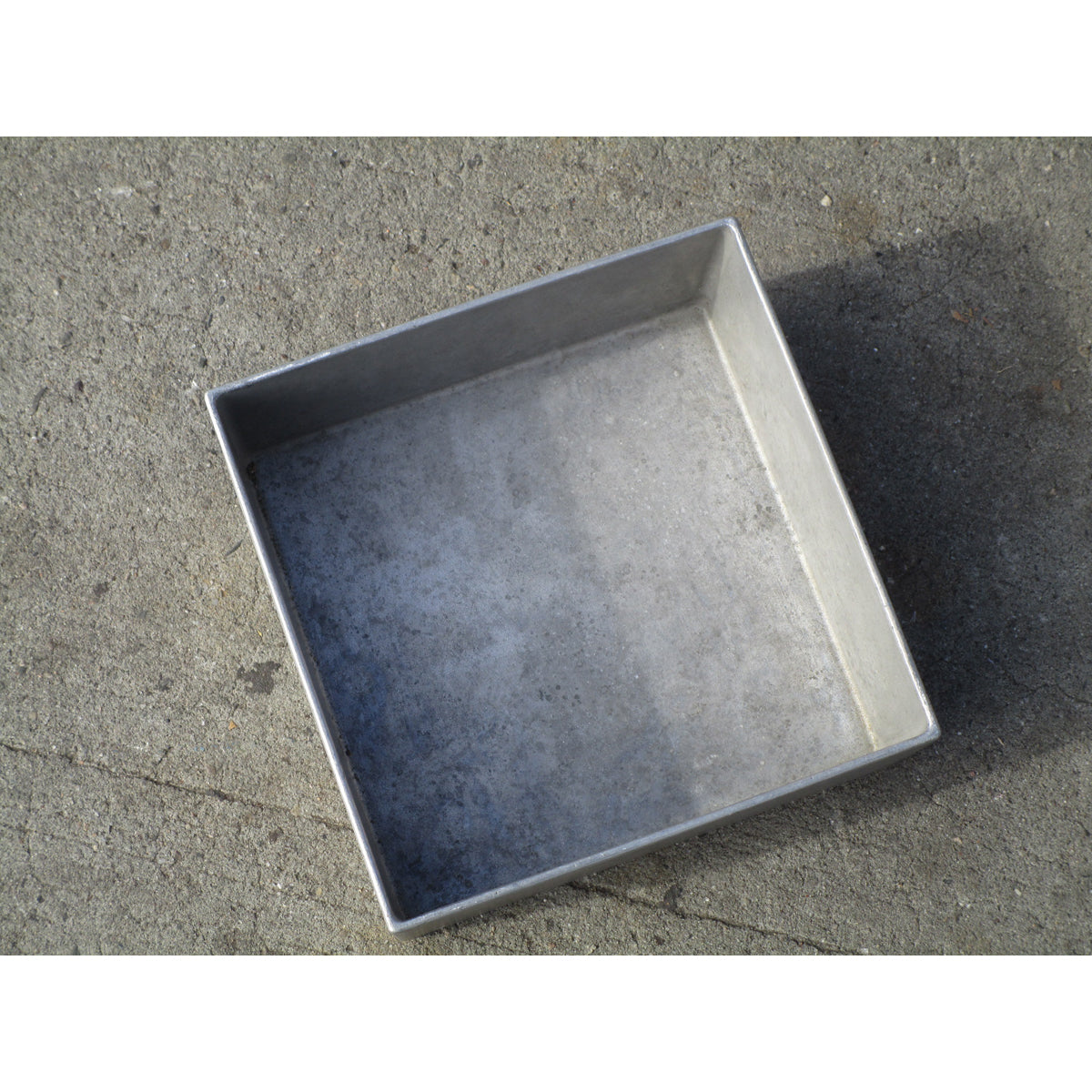 Bon Chef 9518-N Bowl 10.1" 10.1" x 4" High, Used Excellent Condition