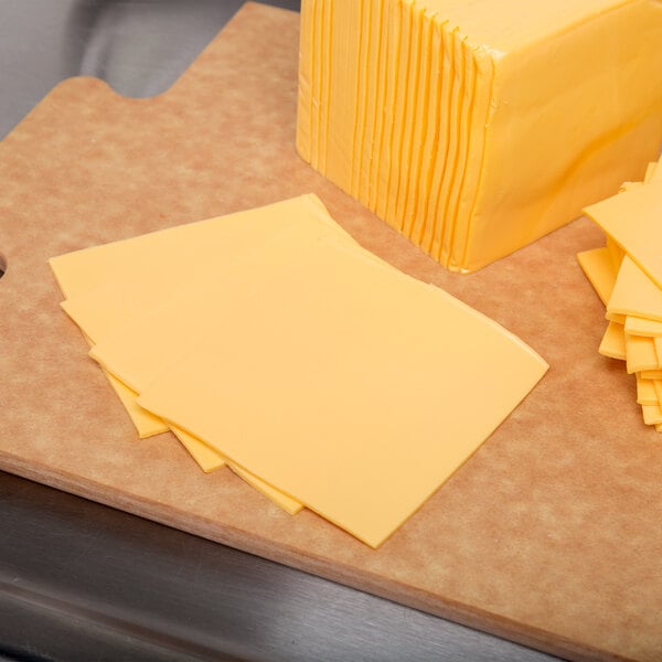 Schreiber Pre-Sliced Yellow American Cheese - 480/Case